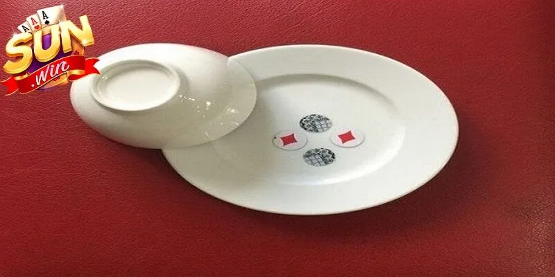 Cách nghe tiếng Xóc đĩa đòi hỏi việc vận dụng thính giác để phân tích kết quả